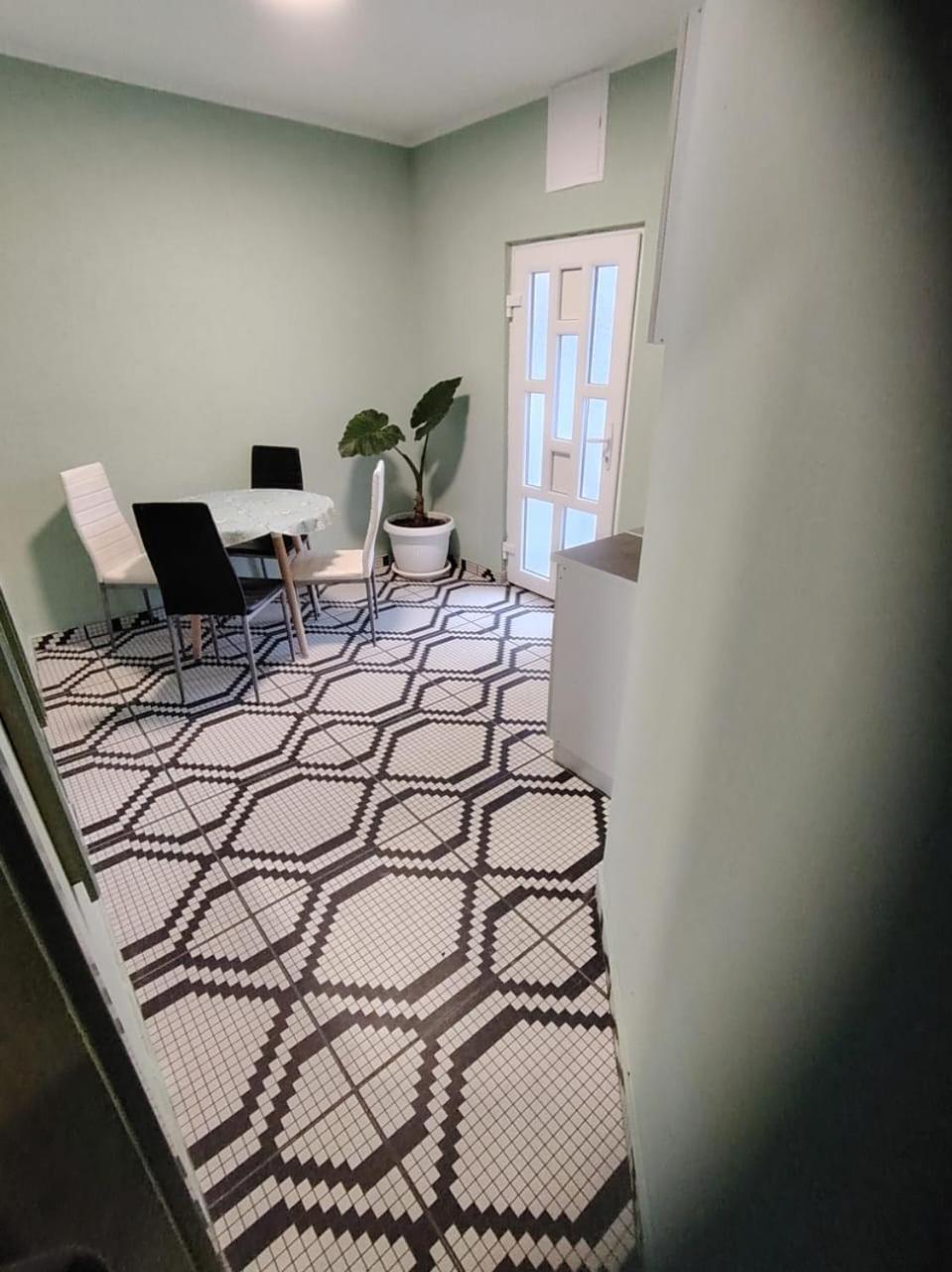 Maison d'hôtes Gazdinstvo Tadic à Nikšić Extérieur photo